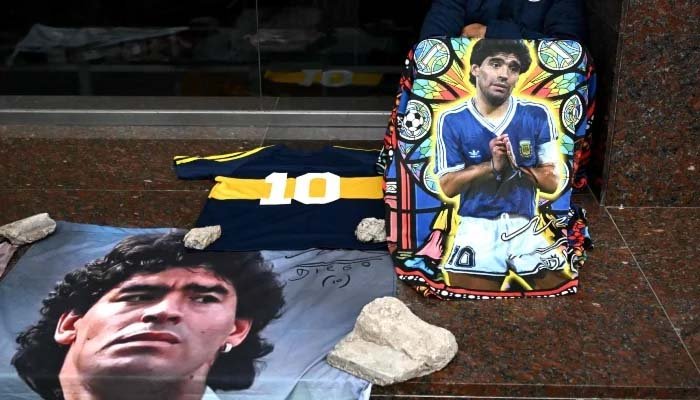 Maradona doctor was made ‘scapegoat’ for his death, Argentine court told